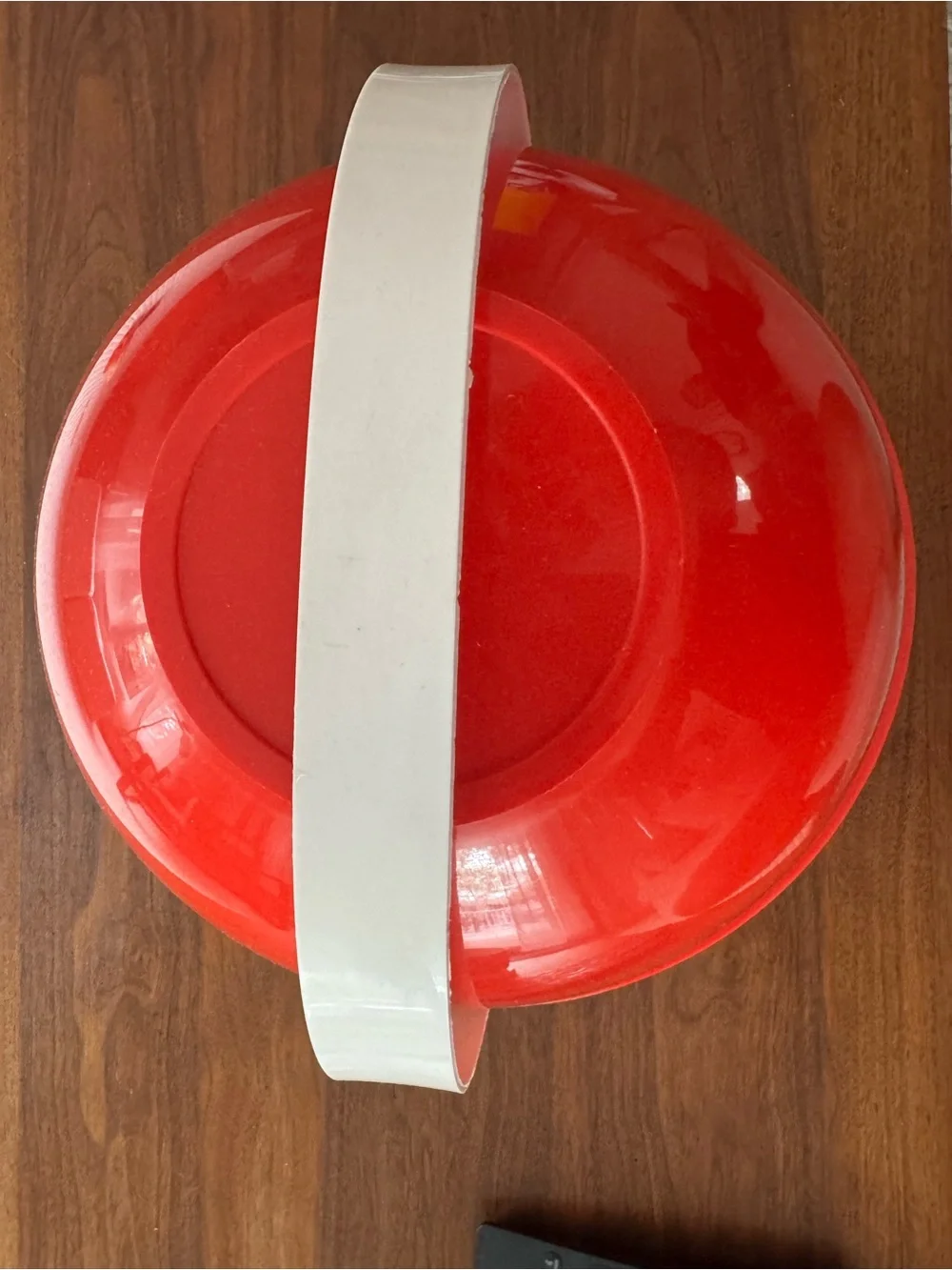 Retro Ingrid Bright Red Plastic Serving Bowl with 24 piece Serving Set